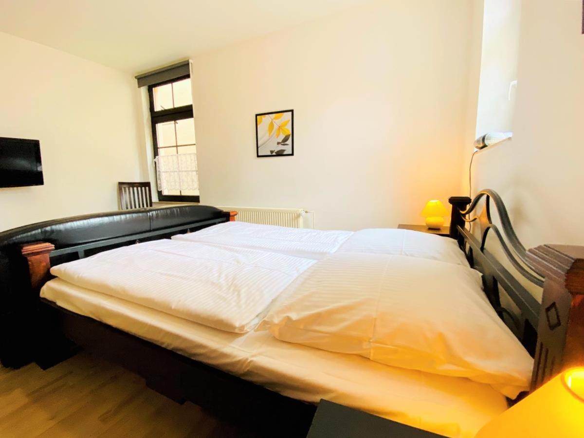 Apartment Captain Hook/dampfer *