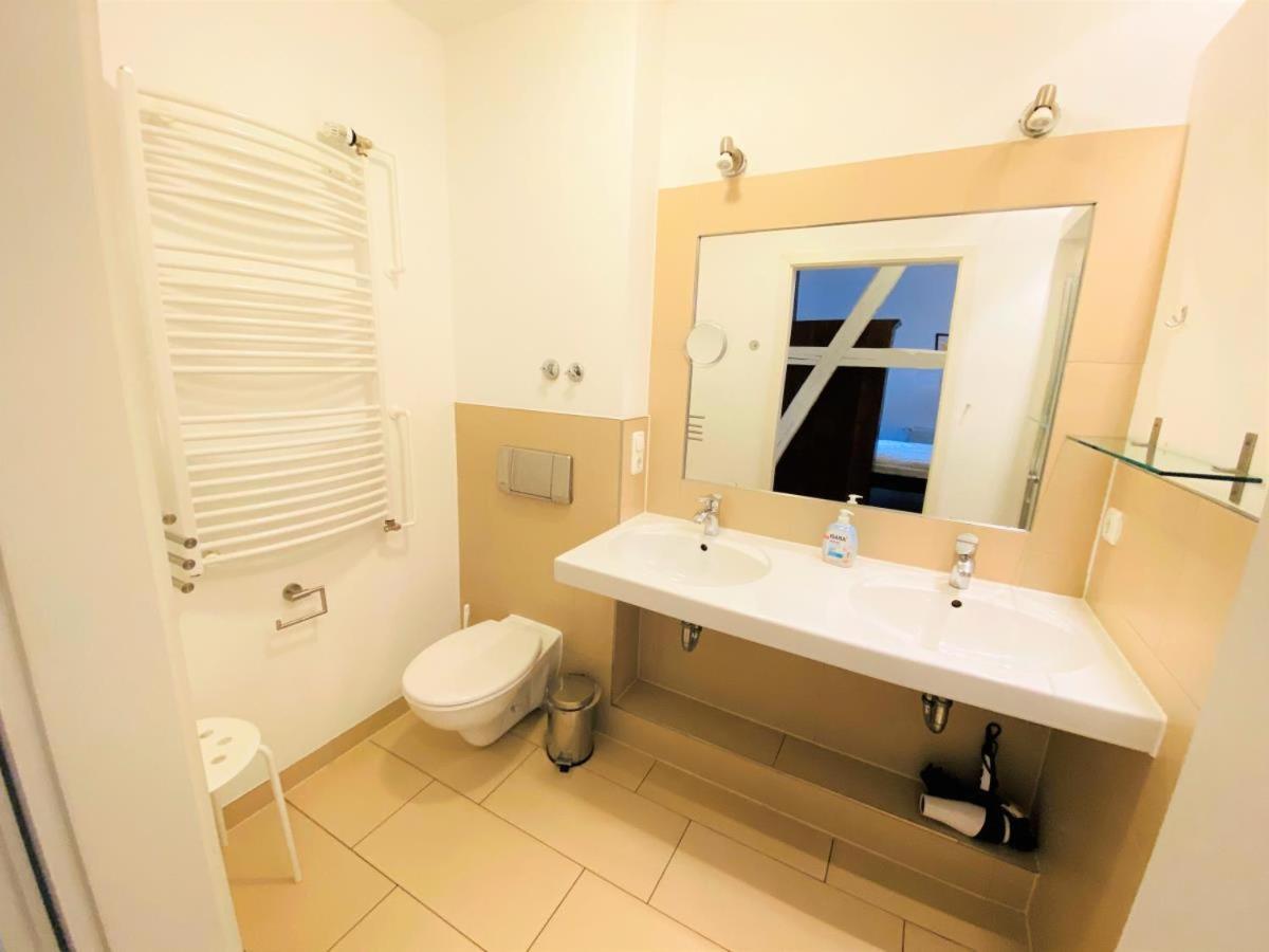 Captain Hook/dampfer Apartment Rostock